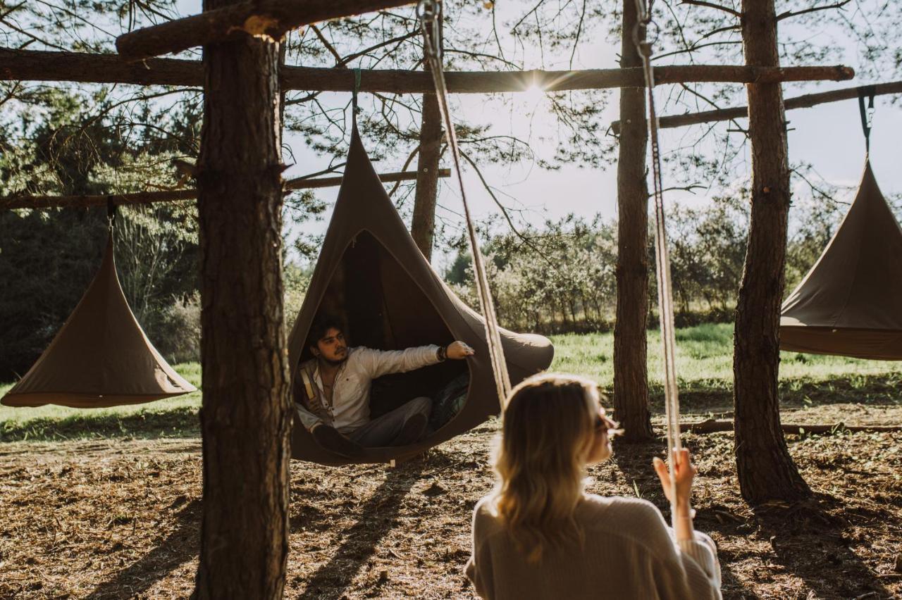 Jurty Z Widokiem, Prywatna Balia- Dzikolas Glamping Krasnobród Exterior foto